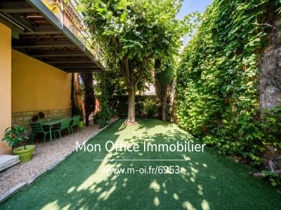 For sale Aix-en-provence 7 rooms 228 m2 Bouches du Rhone (13090) photo 2