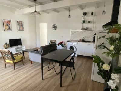 For sale INTRA MUROS 2 rooms 40 m2 Gard (30220) photo 1