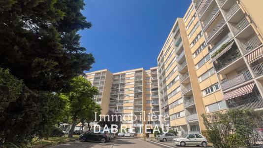 For sale Villeurbanne 3 rooms 69 m2 Rhone (69100) photo 0
