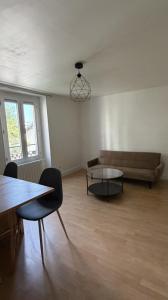 For rent Joinville-le-pont 3 rooms 46 m2 Val de Marne (94340) photo 0
