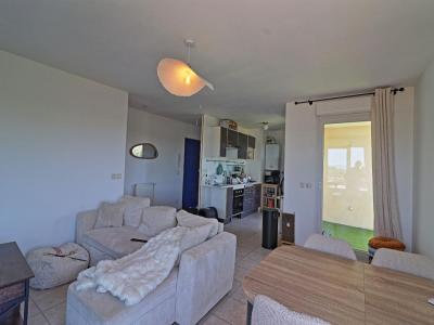 Acheter Appartement 48 m2 Bourgoin-jallieu