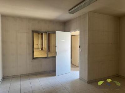 Acheter Immeuble Treignac 130800 euros