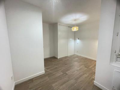 Louer Appartement Marseille-2eme-arrondissement 810 euros