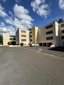 For sale Lamorlaye 4 rooms 106 m2 Oise (60260) photo 1