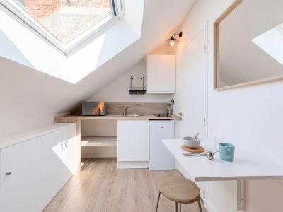 For rent Capinghem LILLE 1 room 10 m2 Nord (59160) photo 1