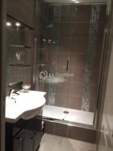 Louer Appartement Paris-18eme-arrondissement Paris