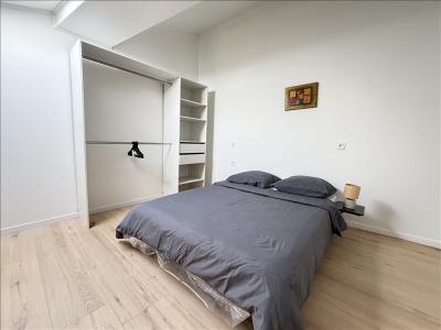 For rent Saint-andre-de-cubzac 1 room 35 m2 Gironde (33240) photo 2
