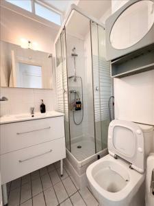 For rent Clichy 2 rooms 32 m2 Hauts de Seine (92110) photo 3