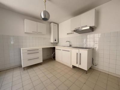 Louer Appartement Avignon 903 euros