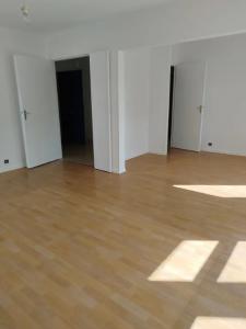 For rent Bordeaux 4 rooms 97 m2 Gironde (33000) photo 1
