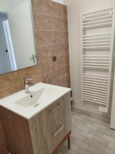 For rent Bordeaux 4 rooms 97 m2 Gironde (33000) photo 2