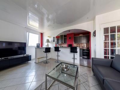 For sale Thionville 4 rooms 82 m2 Moselle (57100) photo 0
