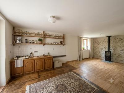 For sale Brugeron 7 rooms 170 m2 Puy de dome (63880) photo 4