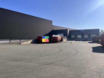 Louer Commerce Neuville-sur-sarthe Sarthe