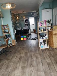 Acheter Commerce Mans 54570 euros