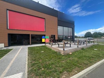 For rent Mans 300 m2 Sarthe (72100) photo 0