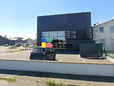 Louer Local commercial 300 m2 Mans