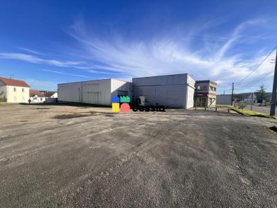 Louer Commerce 1071 m2 Vibraye