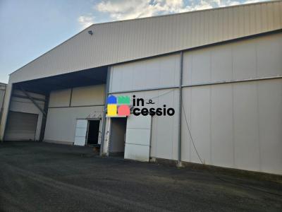 Acheter Commerce 11000 m2 Lude