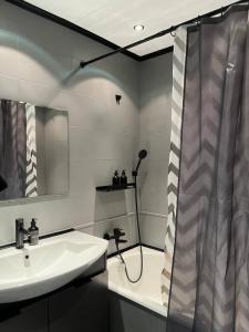 Louer Appartement Lyon-4eme-arrondissement Rhone