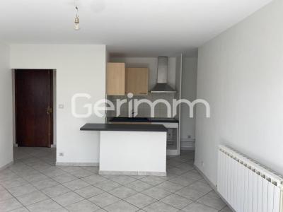 Louer Appartement 45 m2 Grenoble