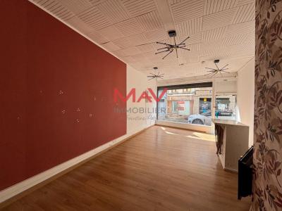 Louer Local commercial 56 m2 Saint-omer