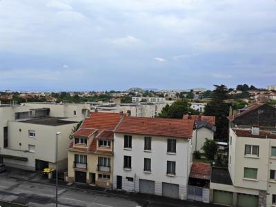 For rent Clermont-ferrand 3 rooms 65 m2 Puy de dome (63000) photo 3
