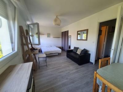 Louer Appartement  700 euros