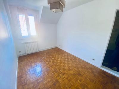 Louer Maison Croissy-beaubourg 1700 euros