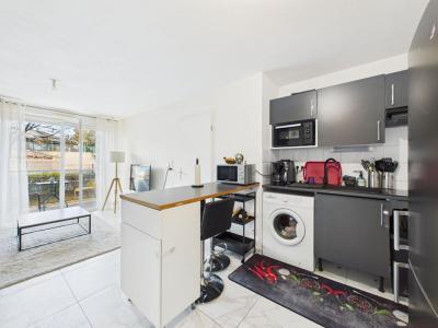 For sale Clermont-ferrand 2 rooms 38 m2 Puy de dome (63100) photo 0