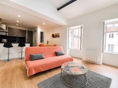 For rent Rochelle 3 rooms 41 m2 Charente maritime (17000) photo 0
