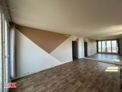 Louer Appartement 88 m2 Ennery
