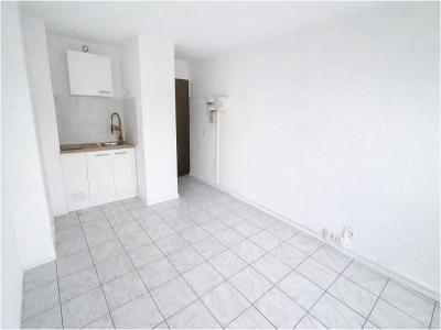 For rent Toulouse 1 room 25 m2 Haute garonne (31400) photo 0