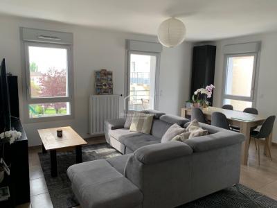 For rent Gex 4 rooms 82 m2 Ain (01170) photo 0