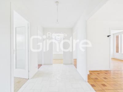 Louer Appartement Caluire-et-cuire 920 euros