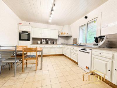 For sale Lafrancaise 5 rooms 125 m2 Tarn et garonne (82130) photo 3