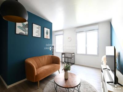 Louer Appartement Courbevoie 1300 euros