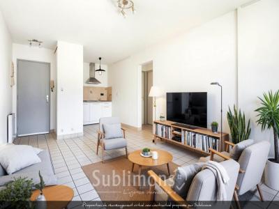 For sale Vannes 3 rooms 54 m2 Morbihan (56000) photo 0