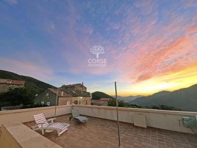 Acheter Maison 326 m2 Sainte-lucie-de-tallano