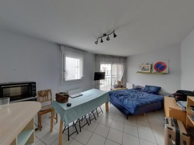 For rent Lyon-1er-arrondissement 1 room 25 m2 Rhone (69001) photo 0