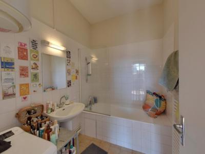 Louer Appartement Lyon-3eme-arrondissement 595 euros