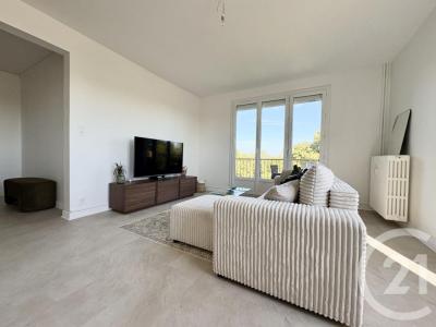 For rent Limoges 2 rooms 68 m2 Haute vienne (87000) photo 1