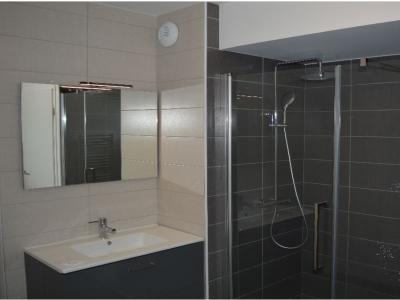 Louer Appartement Saint-cyr-sur-loire 734 euros