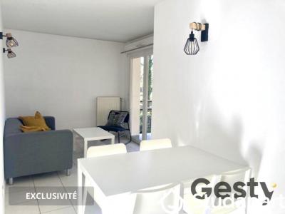 Louer Appartement 74 m2 Rennes