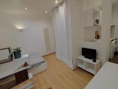 For rent Bordeaux 1 room 22 m2 Gironde (33000) photo 0