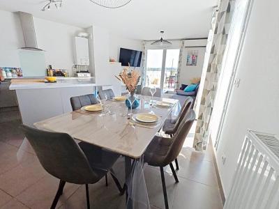 For sale Garde 4 rooms 75 m2 Var (83130) photo 2