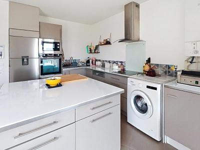 For sale Garde 4 rooms 75 m2 Var (83130) photo 3