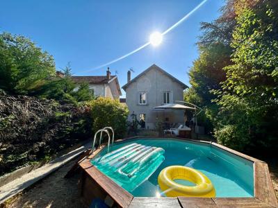 For sale Perigueux 4 rooms 100 m2 Dordogne (24000) photo 0