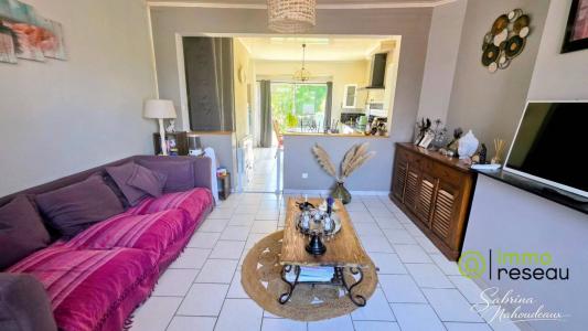 For sale Hirson 3 rooms 64 m2 Aisne (02500) photo 3
