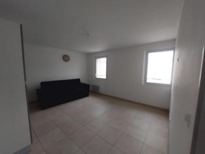 For rent Tavernes 2 rooms 36 m2 Var (83670) photo 0